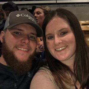 Meet your Posher, Marissa